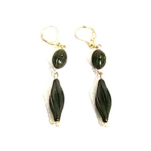 Fashion Jewelry VTG Earrings Green Beaded Dangles